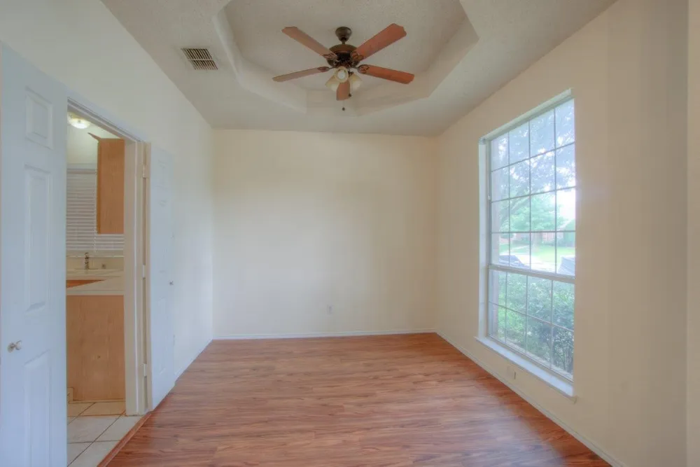 1369 Colby Drive Lewisville, TX 75067
