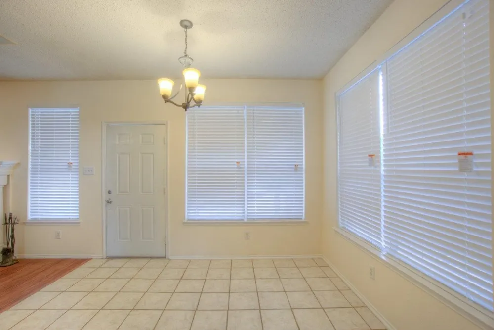 1369 Colby Drive Lewisville, TX 75067