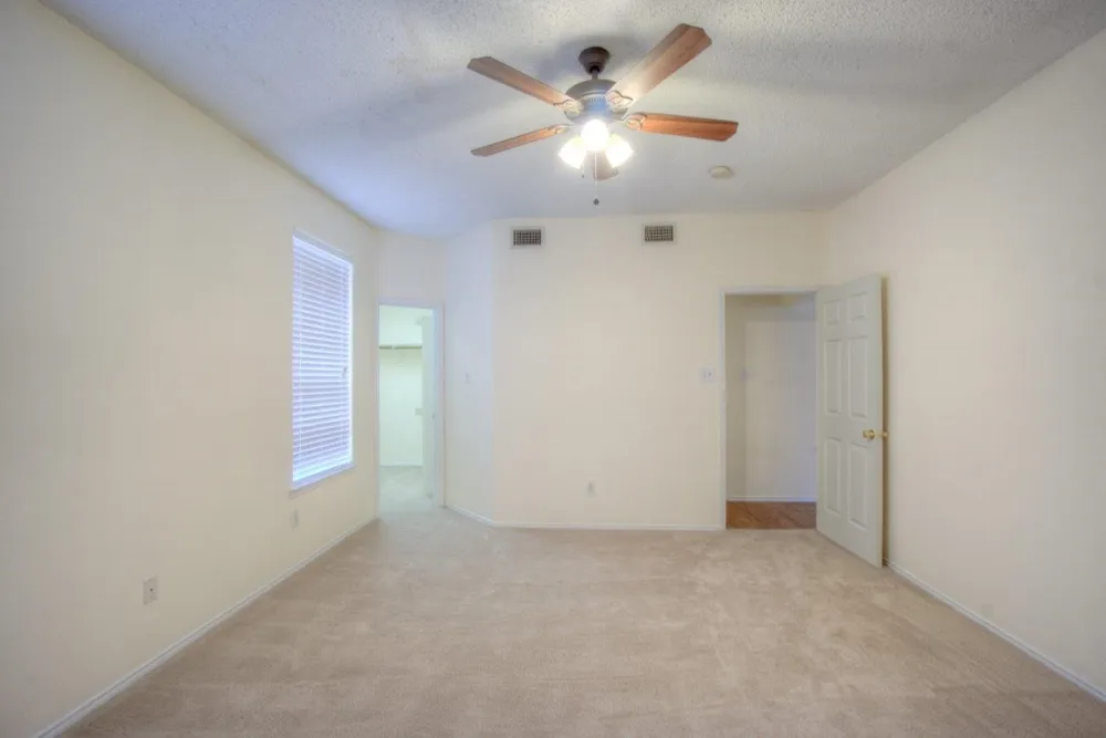 1369 Colby Drive Lewisville, TX 75067