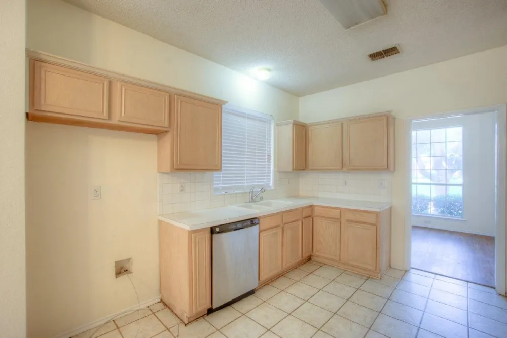 1369 Colby Drive Lewisville, TX 75067