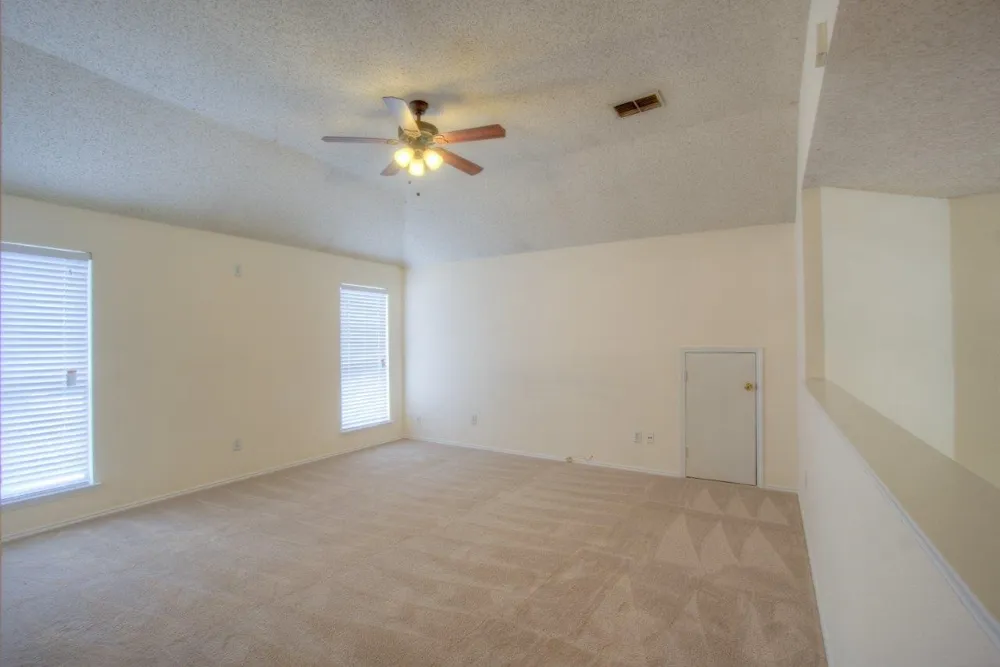 1369 Colby Drive Lewisville, TX 75067