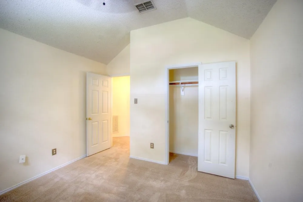1369 Colby Drive Lewisville, TX 75067
