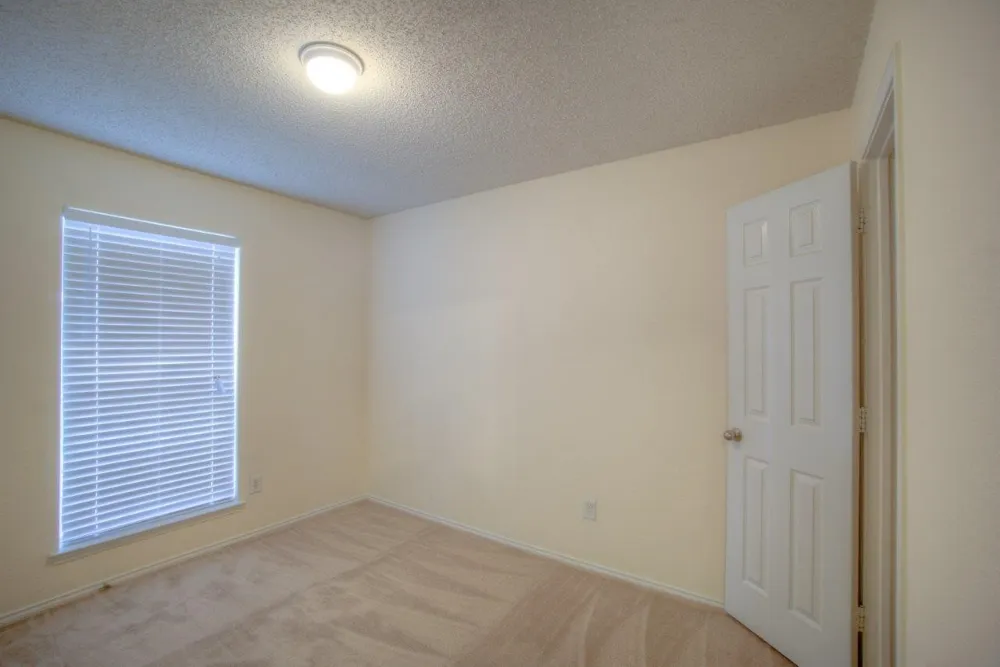 1369 Colby Drive Lewisville, TX 75067