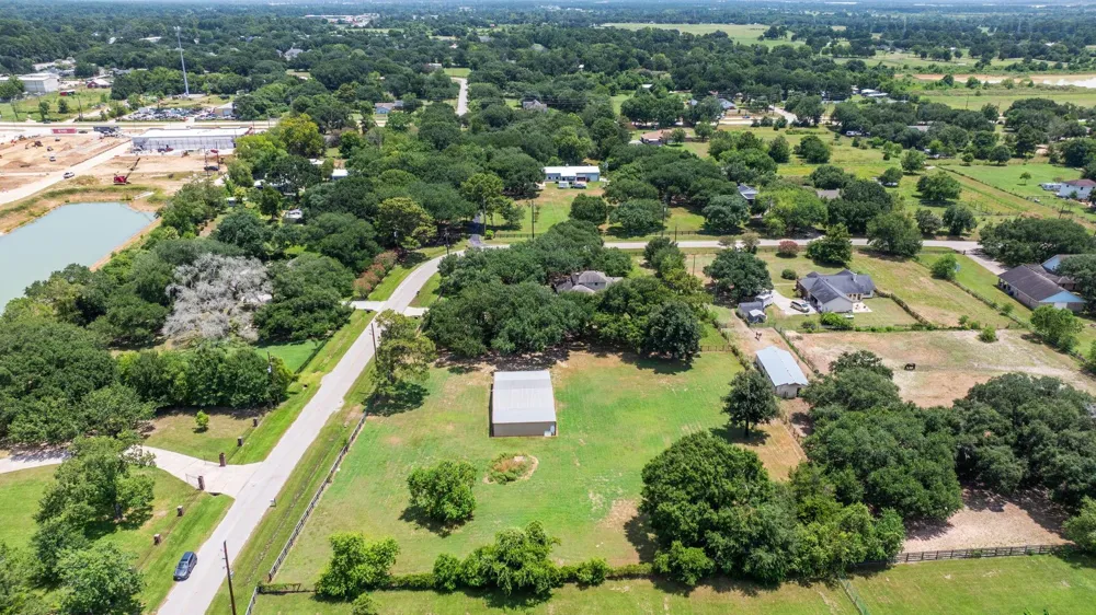 21503 Fones Road Tomball, TX 77377