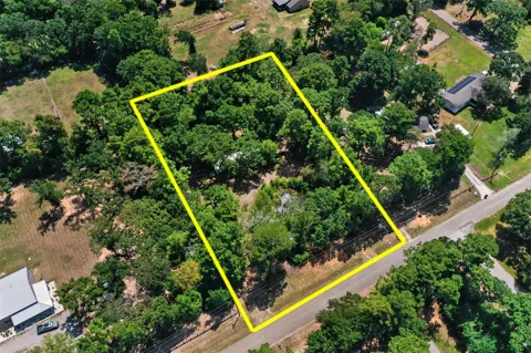 21051 Country Pines Road