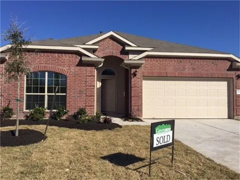 2622 Whitetip Court