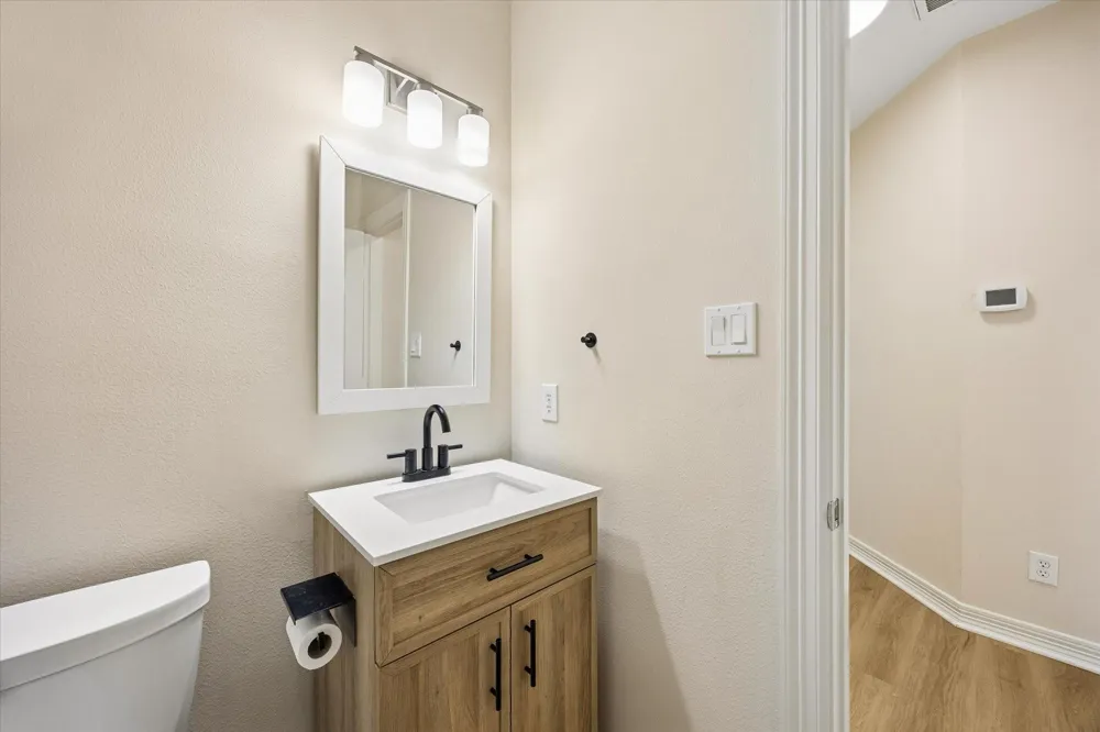 2302 Upland Park Drive Sugar Land, TX 77479