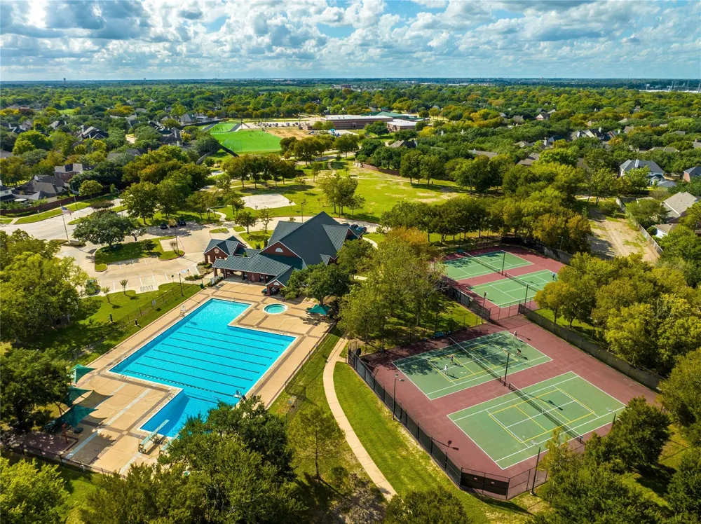 2302 Upland Park Drive Sugar Land, TX 77479