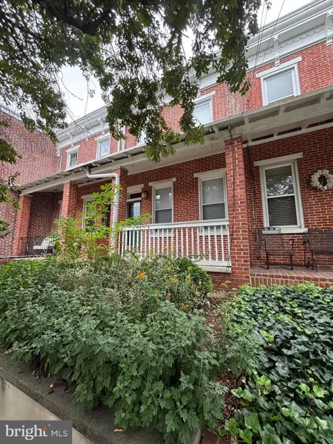 1819 W 16TH STREET