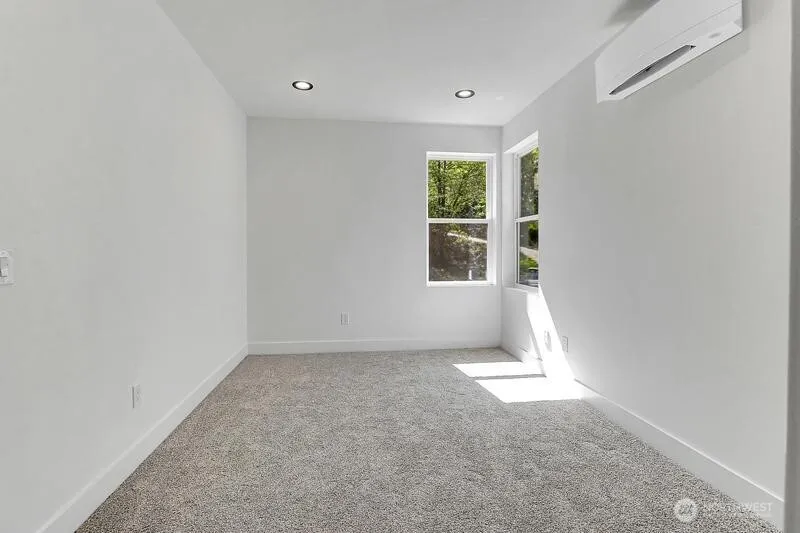 5921 164th Street SW Lynnwood, WA 98037