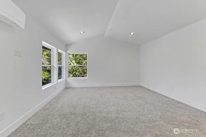 5921 164th Street SW Lynnwood, WA 98037