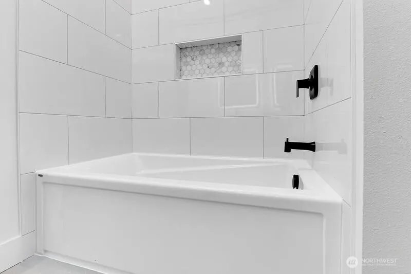 5921 164th Street SW Lynnwood, WA 98037