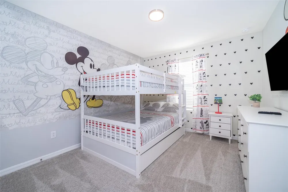1696 TROPICAL PALMS CIRCLE Kissimmee, FL 34747