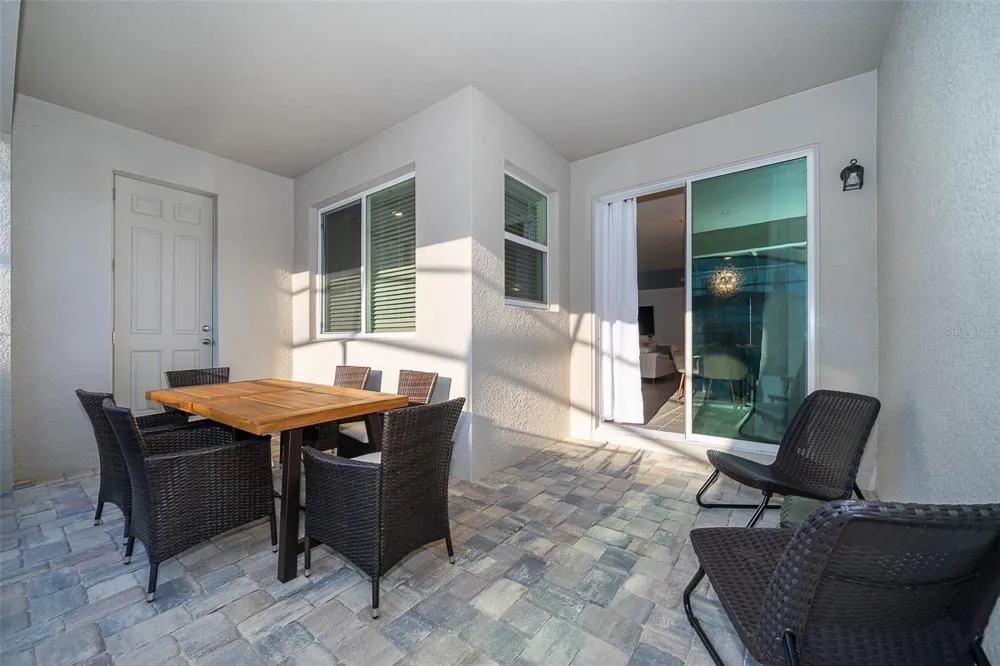 1696 TROPICAL PALMS CIRCLE Kissimmee, FL 34747