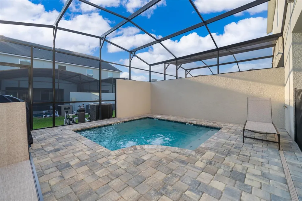 1696 TROPICAL PALMS CIRCLE Kissimmee, FL 34747