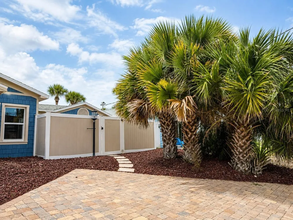 1224 S CENTRAL AVENUE Flagler Beach, FL 32136