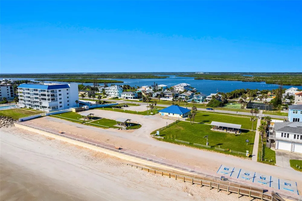 5575 S ATLANTIC AVENUE New Smyrna Beach, FL 32169