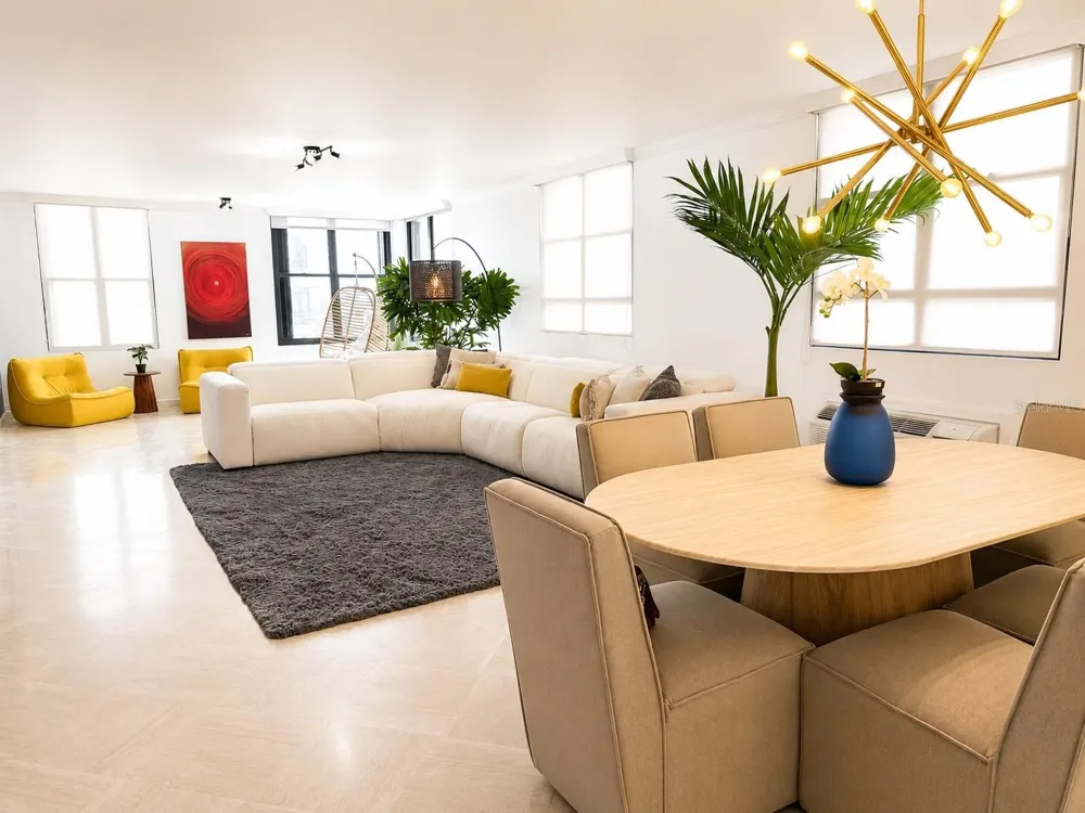 7 Candina St., CANDINA SEA TOWER #1701 San Juan, PR 00907
