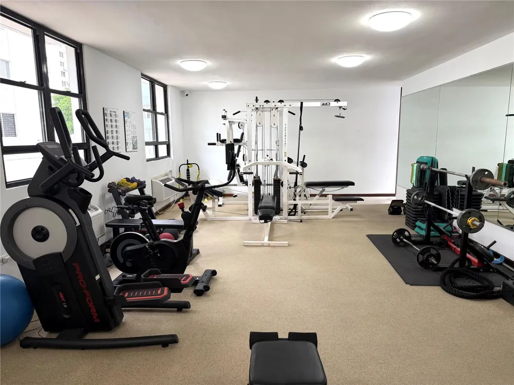 7 Candina St., CANDINA SEA TOWER #1701 San Juan, PR 00907