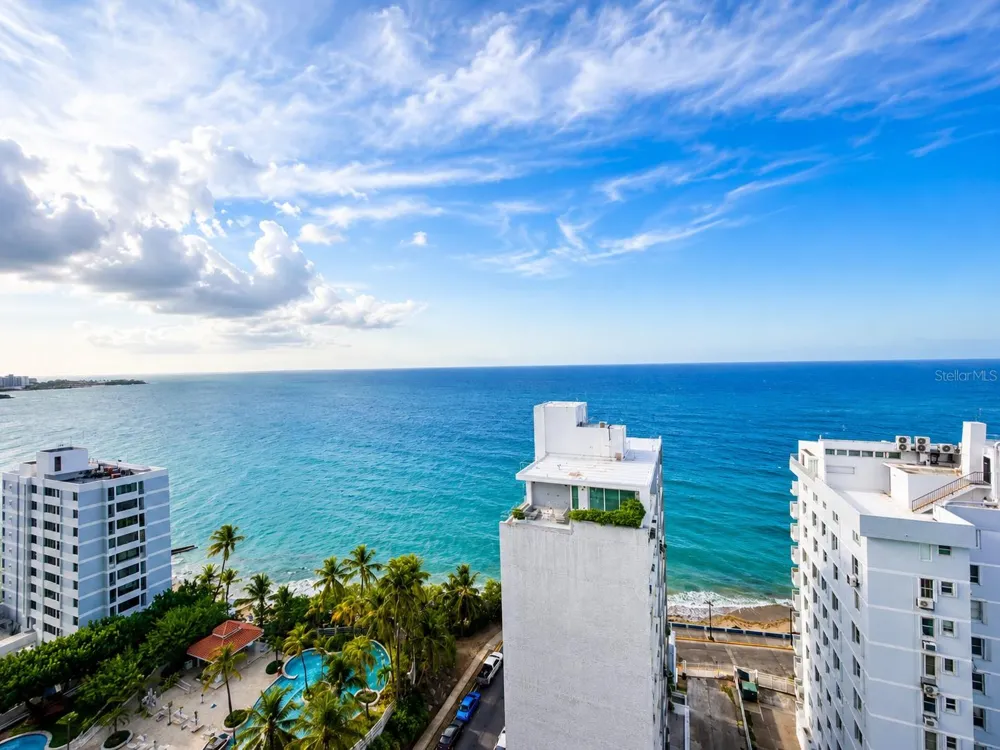 7 Candina St., CANDINA SEA TOWER #1701 San Juan, PR 00907
