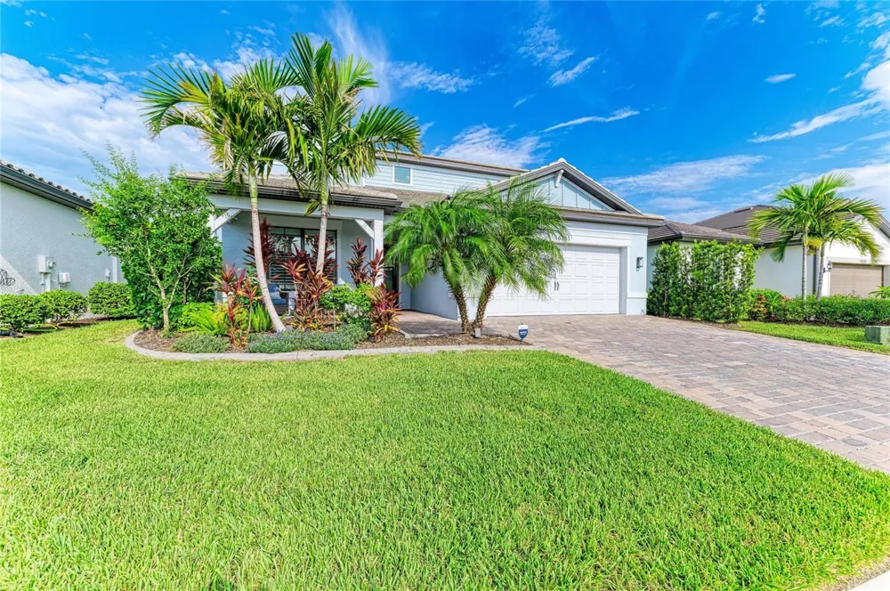 16251 HIDDEN OAK LOOP Bradenton, FL 34211