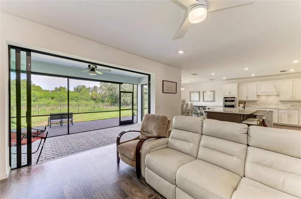 16251 HIDDEN OAK LOOP Bradenton, FL 34211