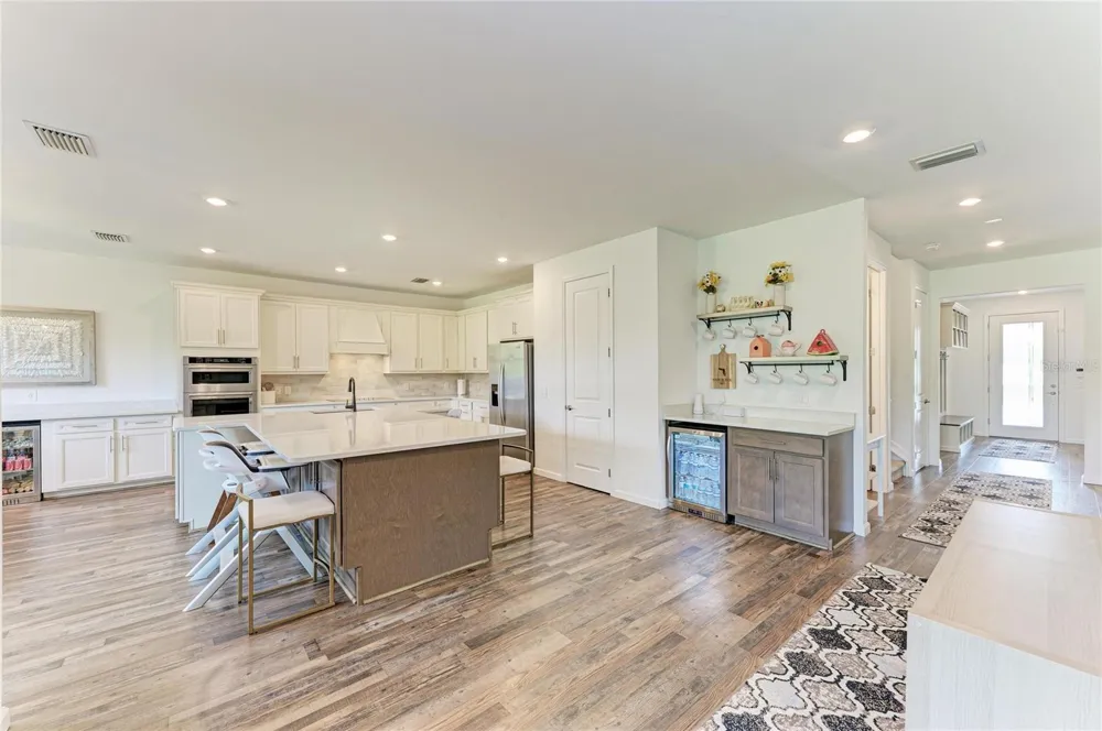 16251 HIDDEN OAK LOOP Bradenton, FL 34211