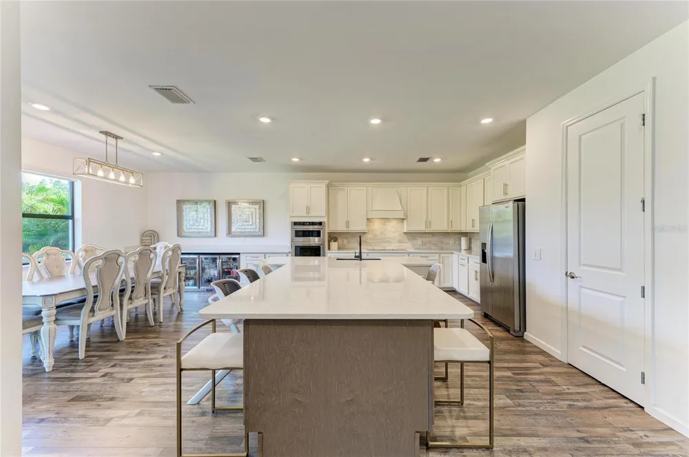 16251 HIDDEN OAK LOOP Bradenton, FL 34211