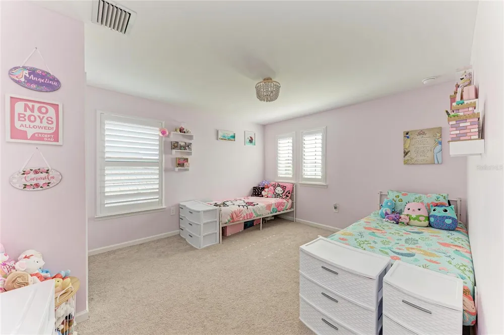 16251 HIDDEN OAK LOOP Bradenton, FL 34211
