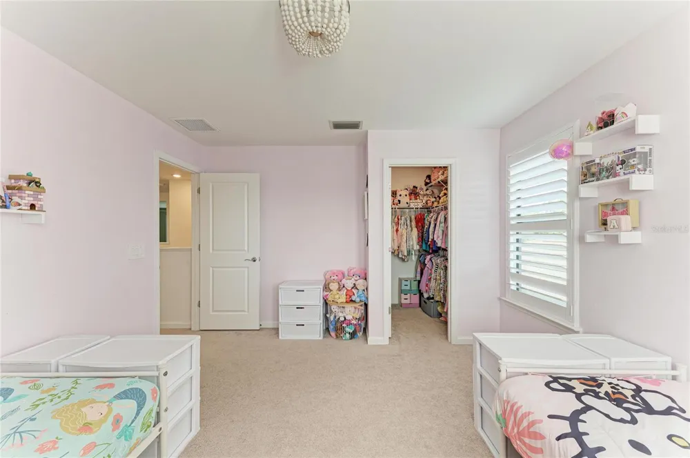 16251 HIDDEN OAK LOOP Bradenton, FL 34211