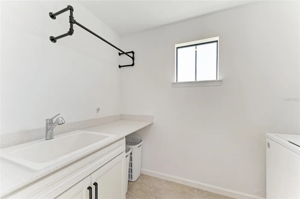 16251 HIDDEN OAK LOOP Bradenton, FL 34211