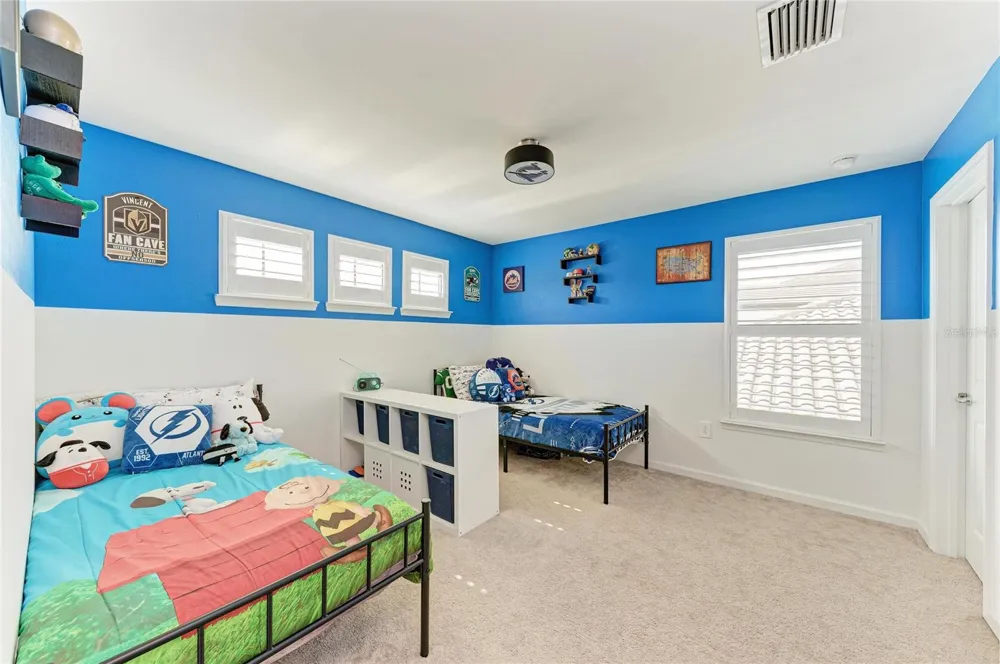 16251 HIDDEN OAK LOOP Bradenton, FL 34211