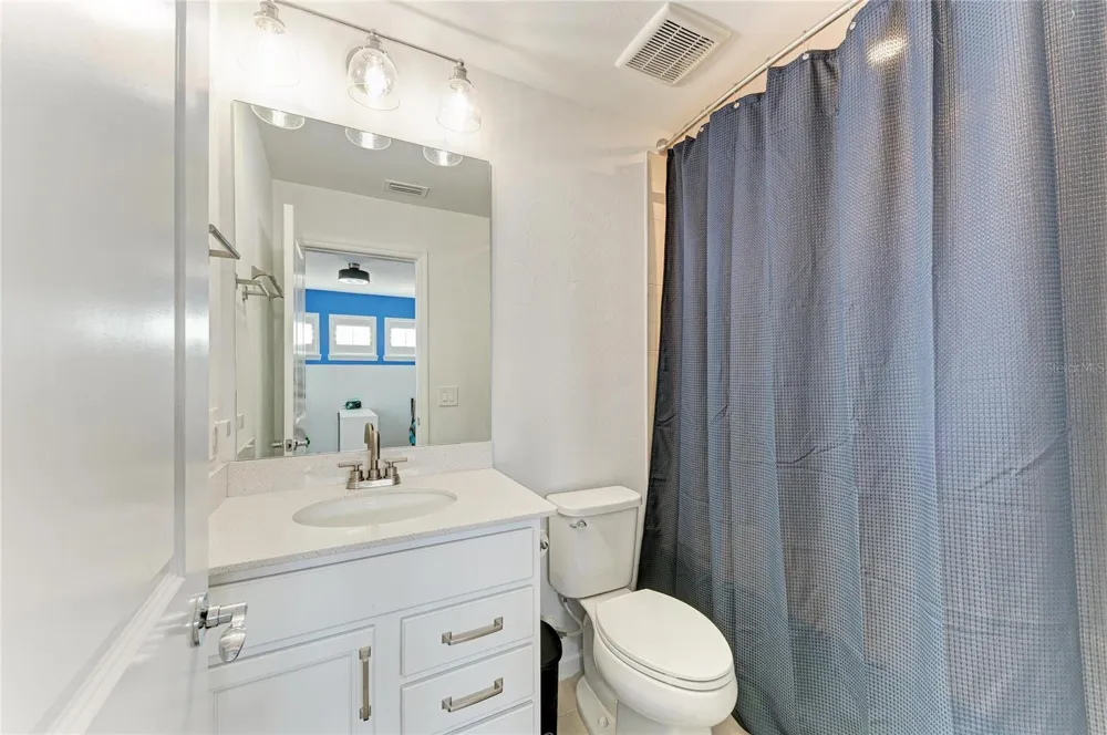 16251 HIDDEN OAK LOOP Bradenton, FL 34211
