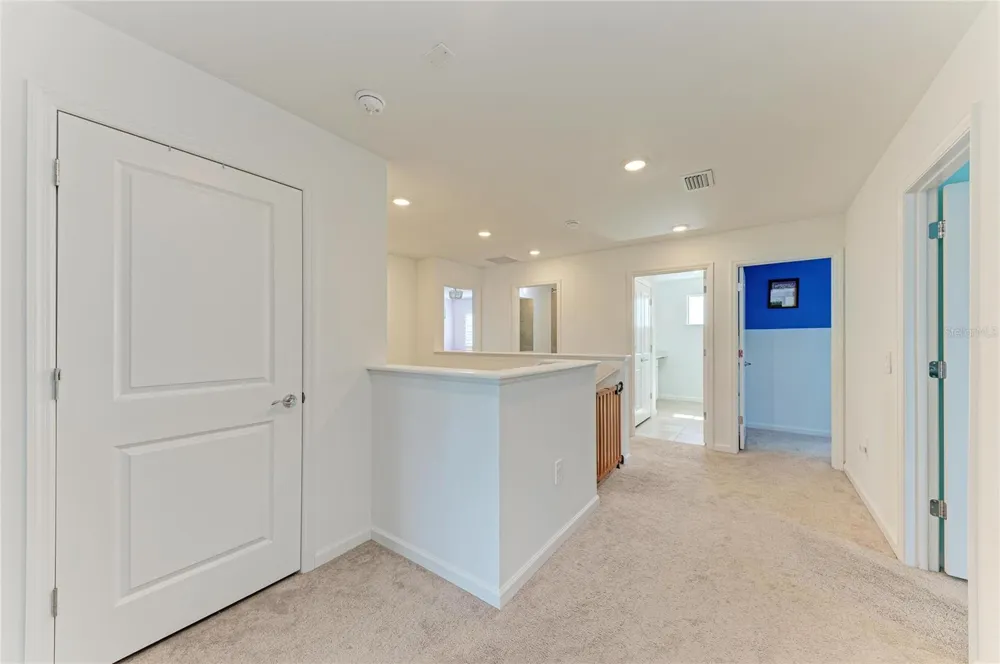 16251 HIDDEN OAK LOOP Bradenton, FL 34211