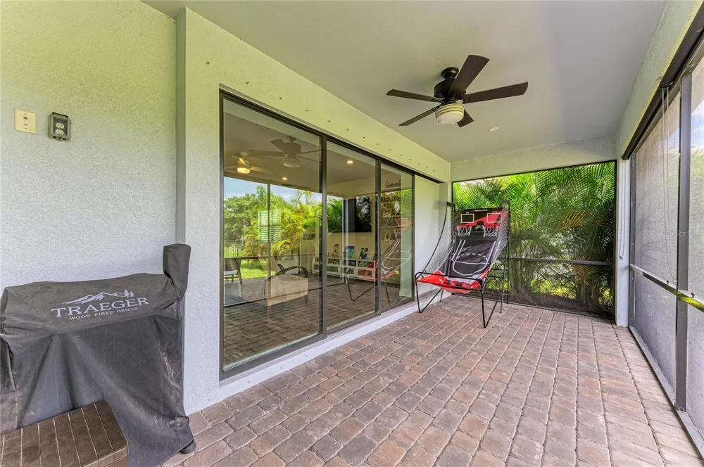 16251 HIDDEN OAK LOOP Bradenton, FL 34211
