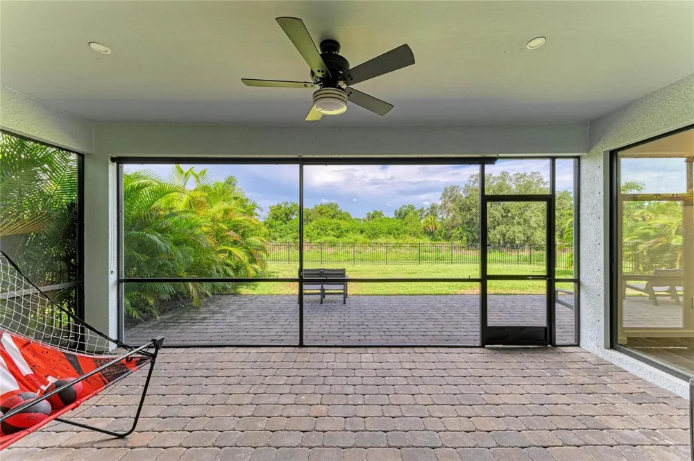 16251 HIDDEN OAK LOOP Bradenton, FL 34211