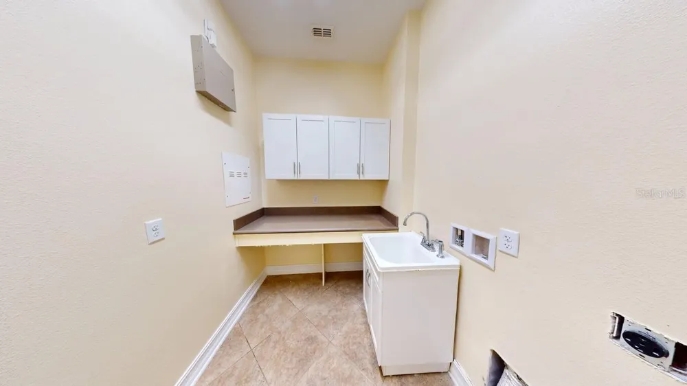 7231 SANGALLA DRIVE Windermere, FL 34786