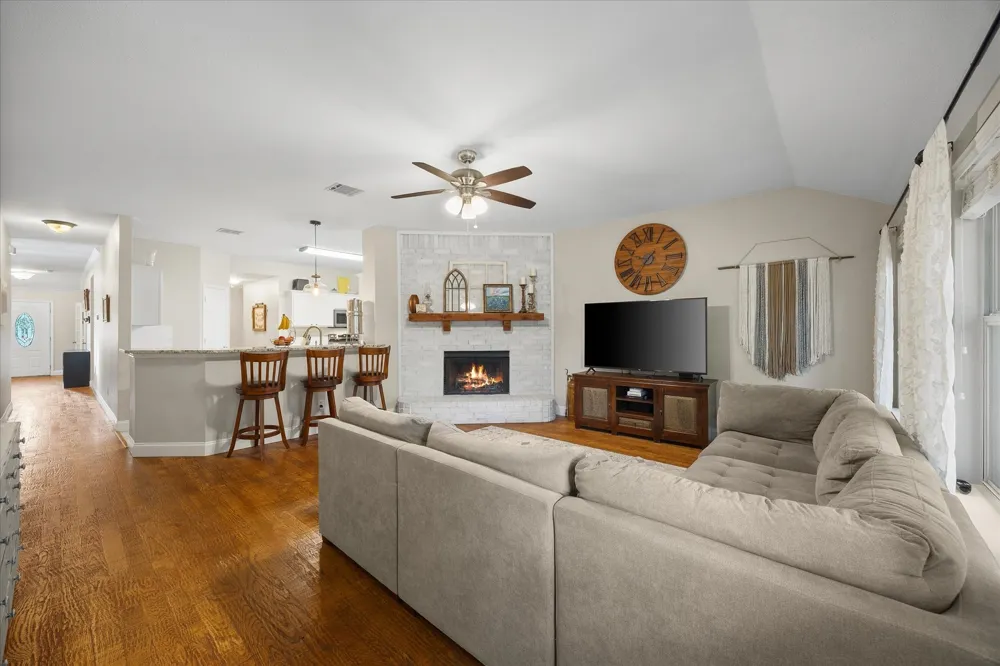 7005 Travelers Crossing Rowlett, TX 75089