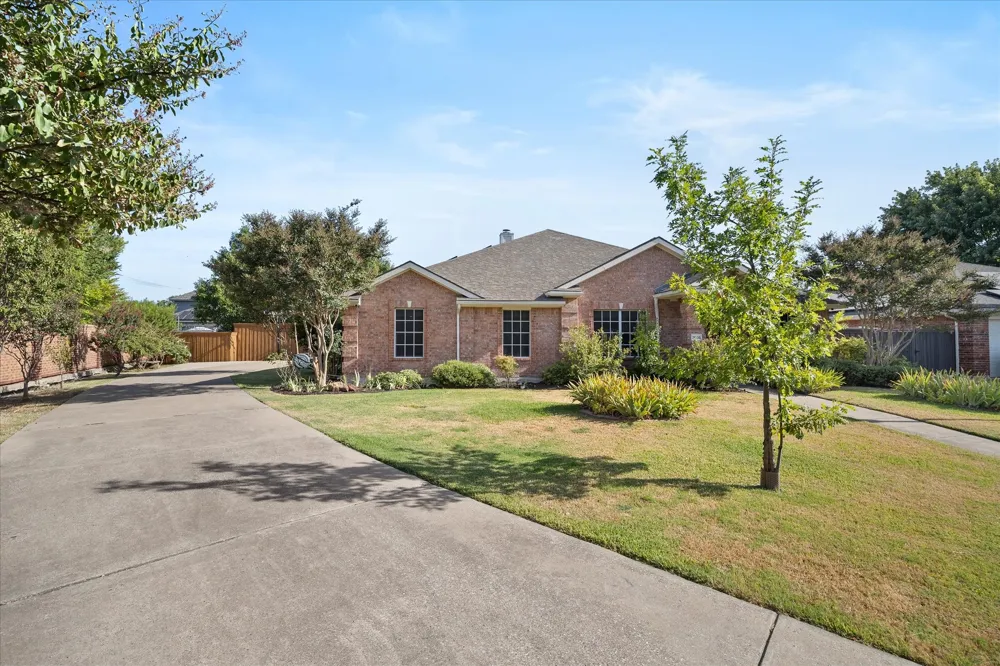 7005 Travelers Crossing Rowlett, TX 75089
