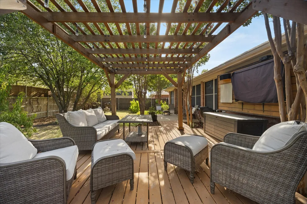 7005 Travelers Crossing Rowlett, TX 75089