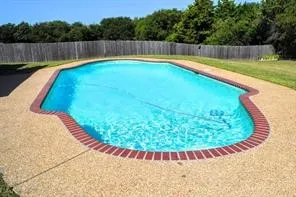 1321 Trophy Court W Midlothian, TX 76065