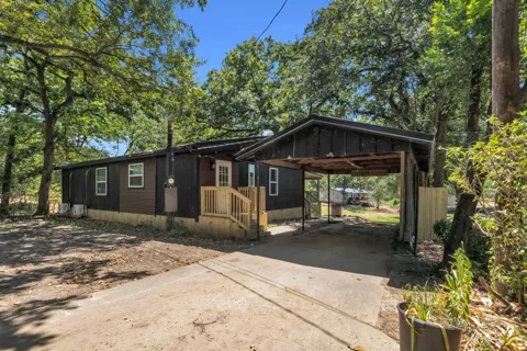 111 Wren Lane