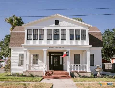 308 W Stayton Avenue
