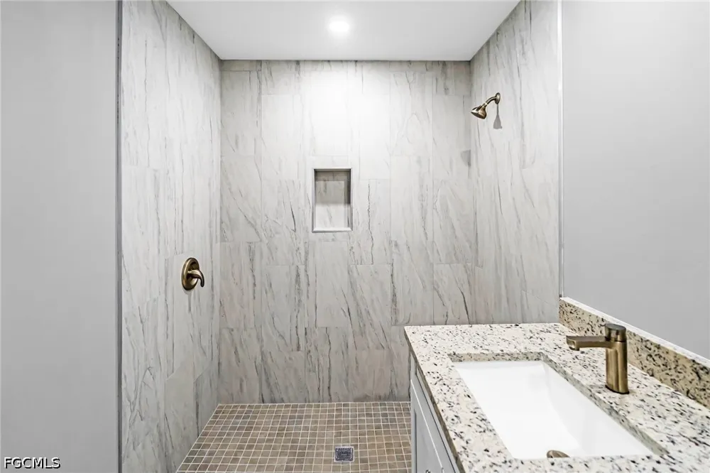 S Grimsley Court Fort Myers, FL 33916