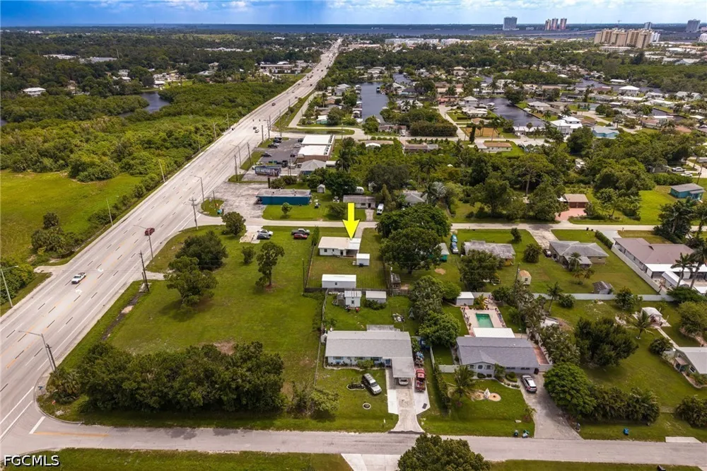 Orange Avenue North Fort Myers, FL 33903