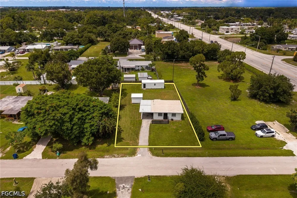 Orange Avenue North Fort Myers, FL 33903
