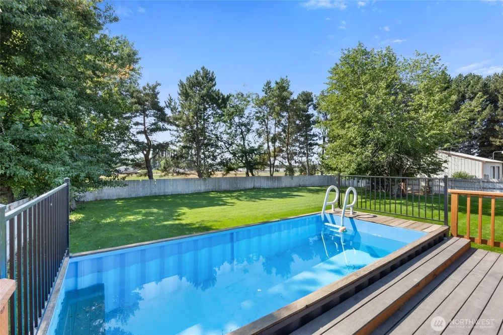 10755 SE Dune Lake Loop Moses Lake, WA 98837