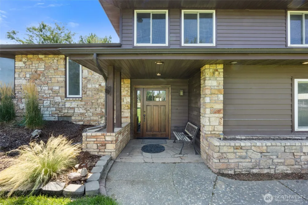 10755 SE Dune Lake Loop Moses Lake, WA 98837