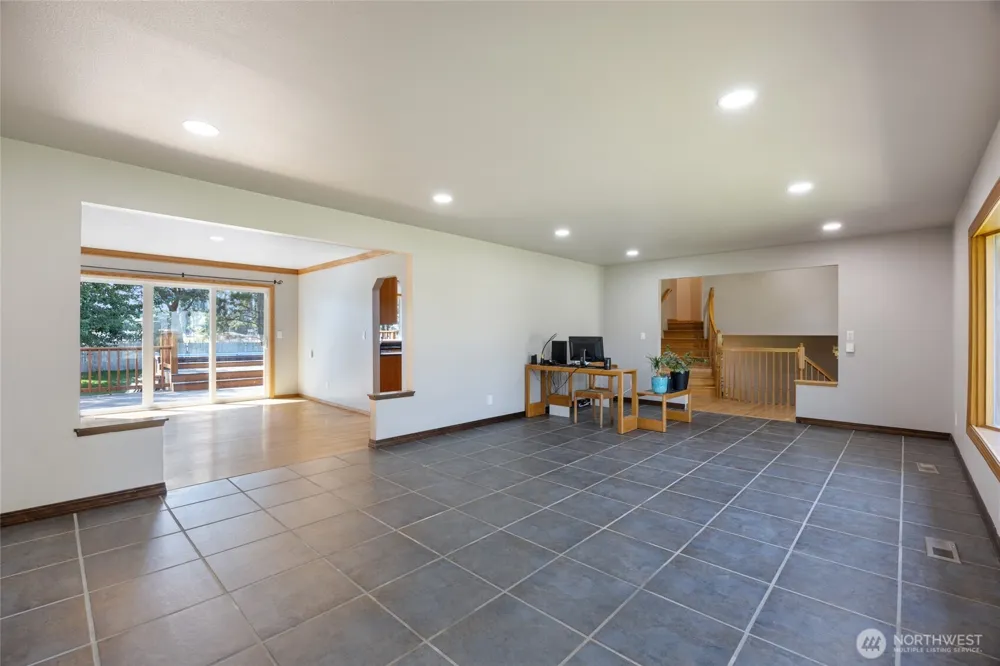 10755 SE Dune Lake Loop Moses Lake, WA 98837