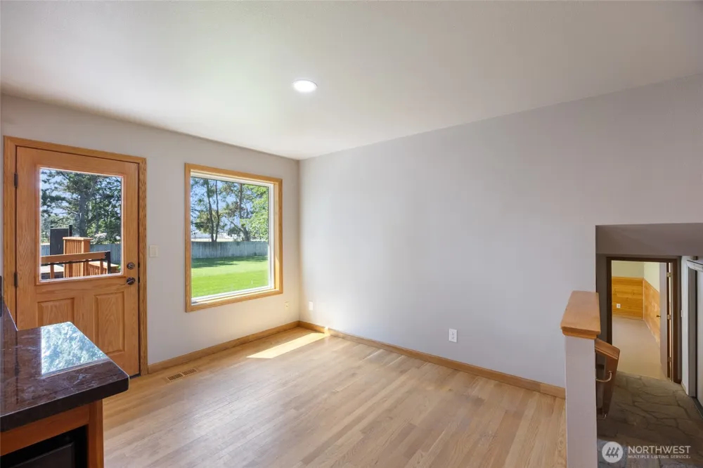 10755 SE Dune Lake Loop Moses Lake, WA 98837